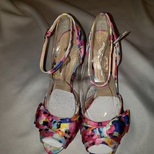 Nina Emmylou Floral Platform Pumps